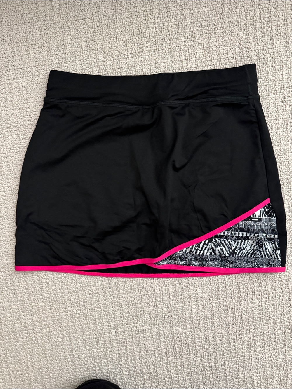 Sofibella Women's Black Active Tennis Skort with Pink Trim